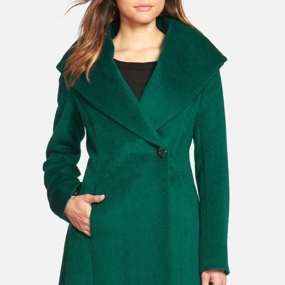 Trina Turk Jackets & Blazers - Trina Turk BNWOT green size 6 shawl collar Jacket wool blend skirted coat